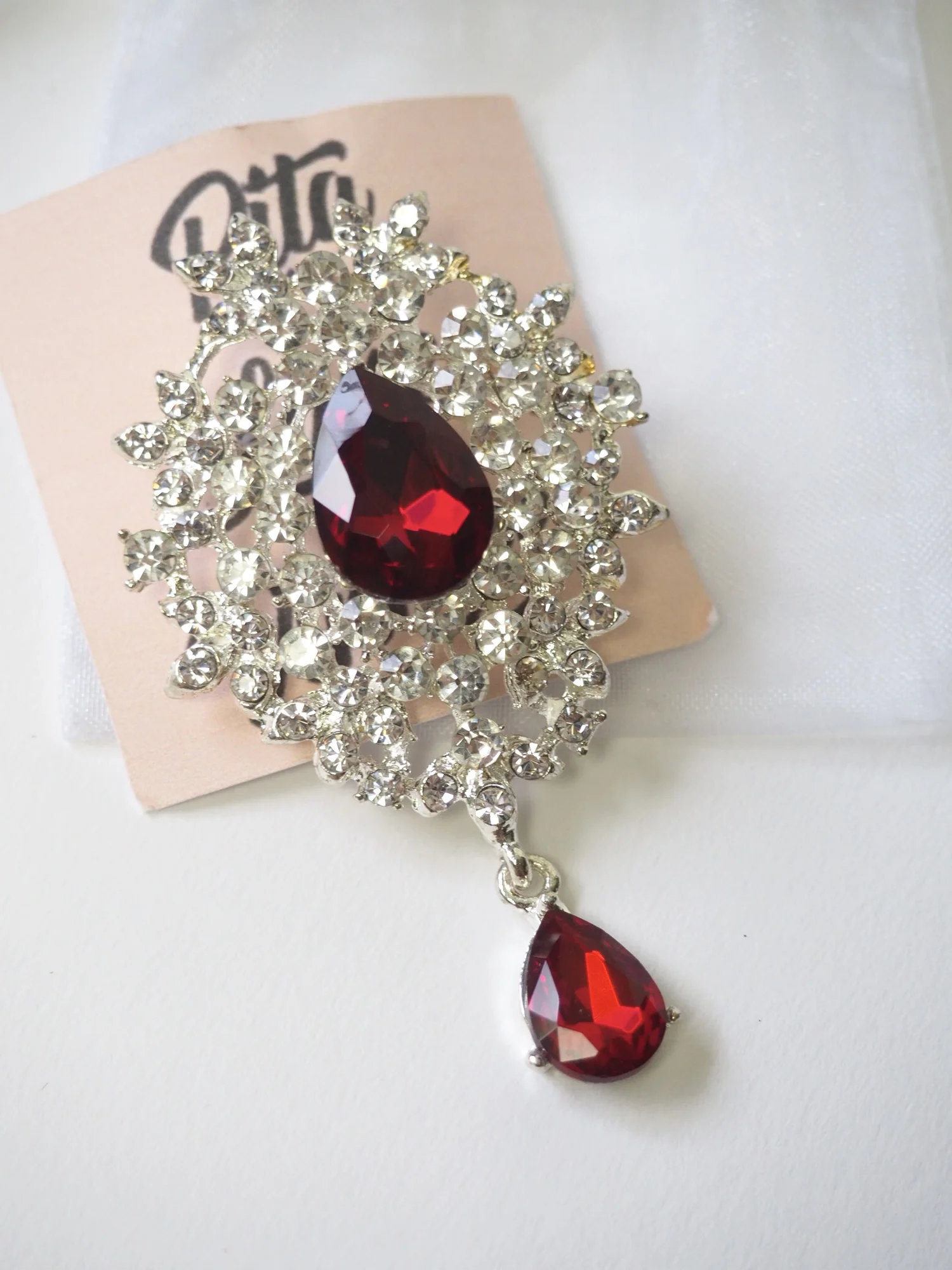Vintage-Style Brooch